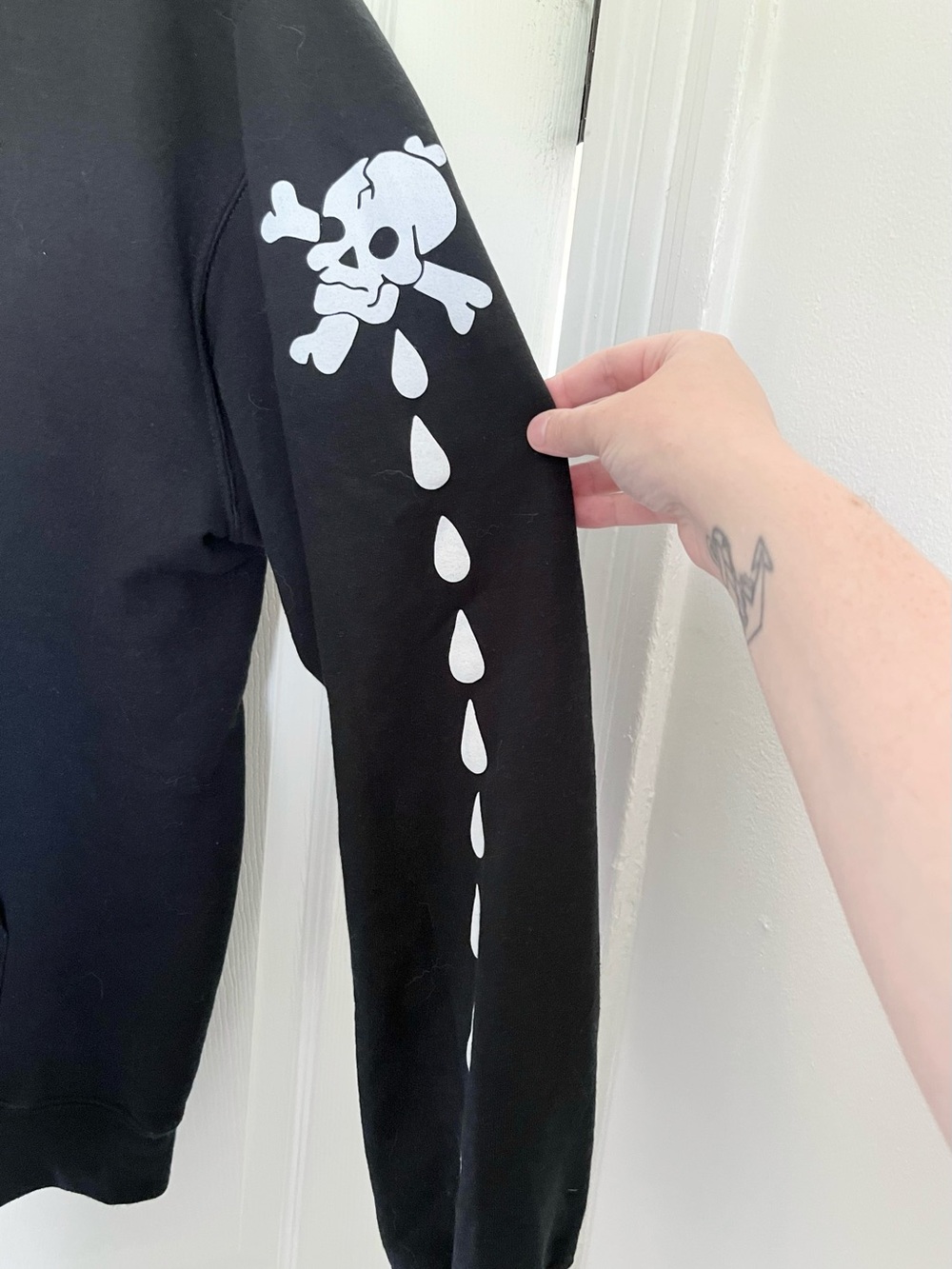 Cancer Bats band hoodie with art by artist Matt Darling - Picture 3 of 5